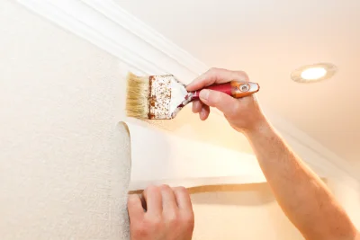 Pose de papier peint à Laize-Clinchamps — revêtements muraux et toiles de verre
